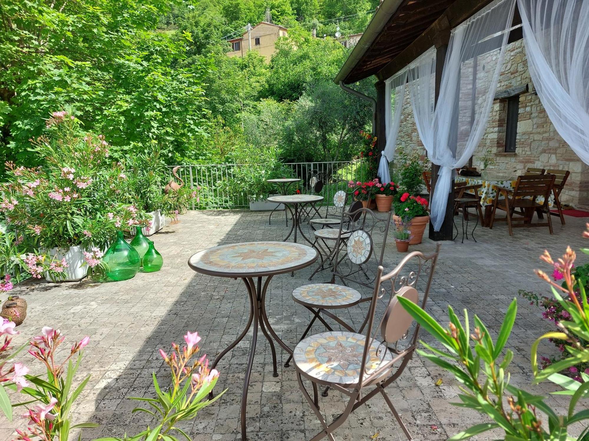 Bed and Breakfast Fonte Fresca Fabriano Exterior foto